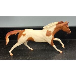 Breyer 1999 Special Delivery Pinto Brown‎ & White 1:9 Scale Limited Production